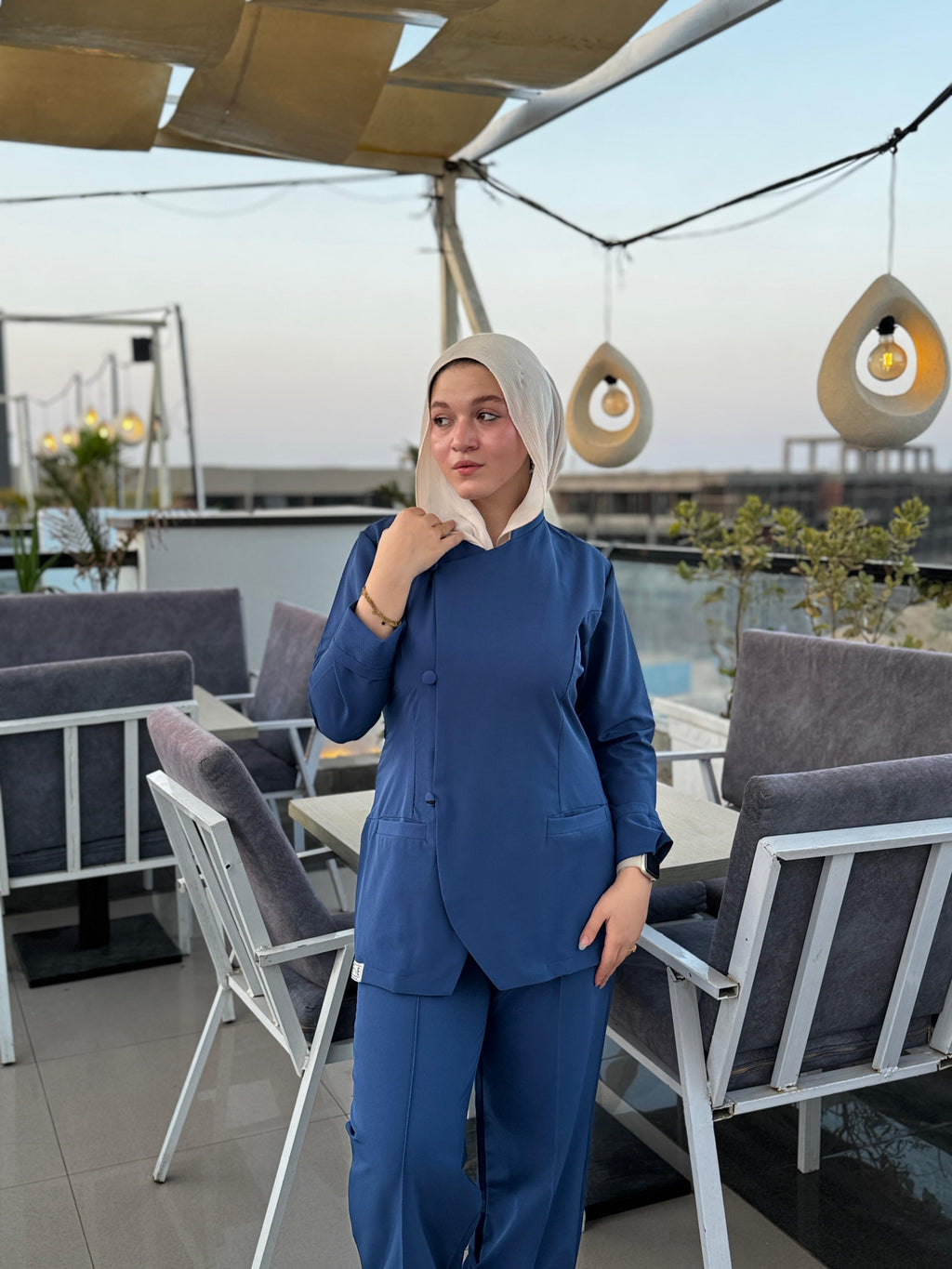 Suit scrub in Petroleum Navy