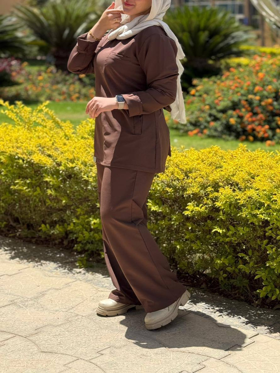 Back Ribbon In Brown