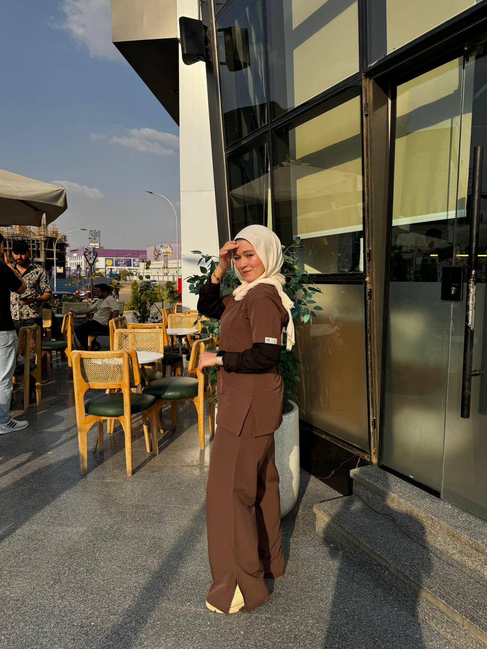 Feminie In Brown