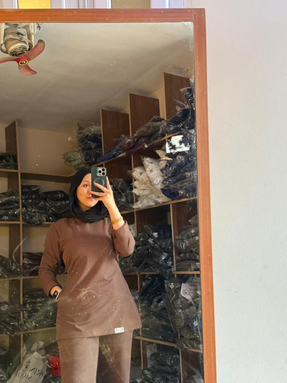 Back Ribbon In Brown