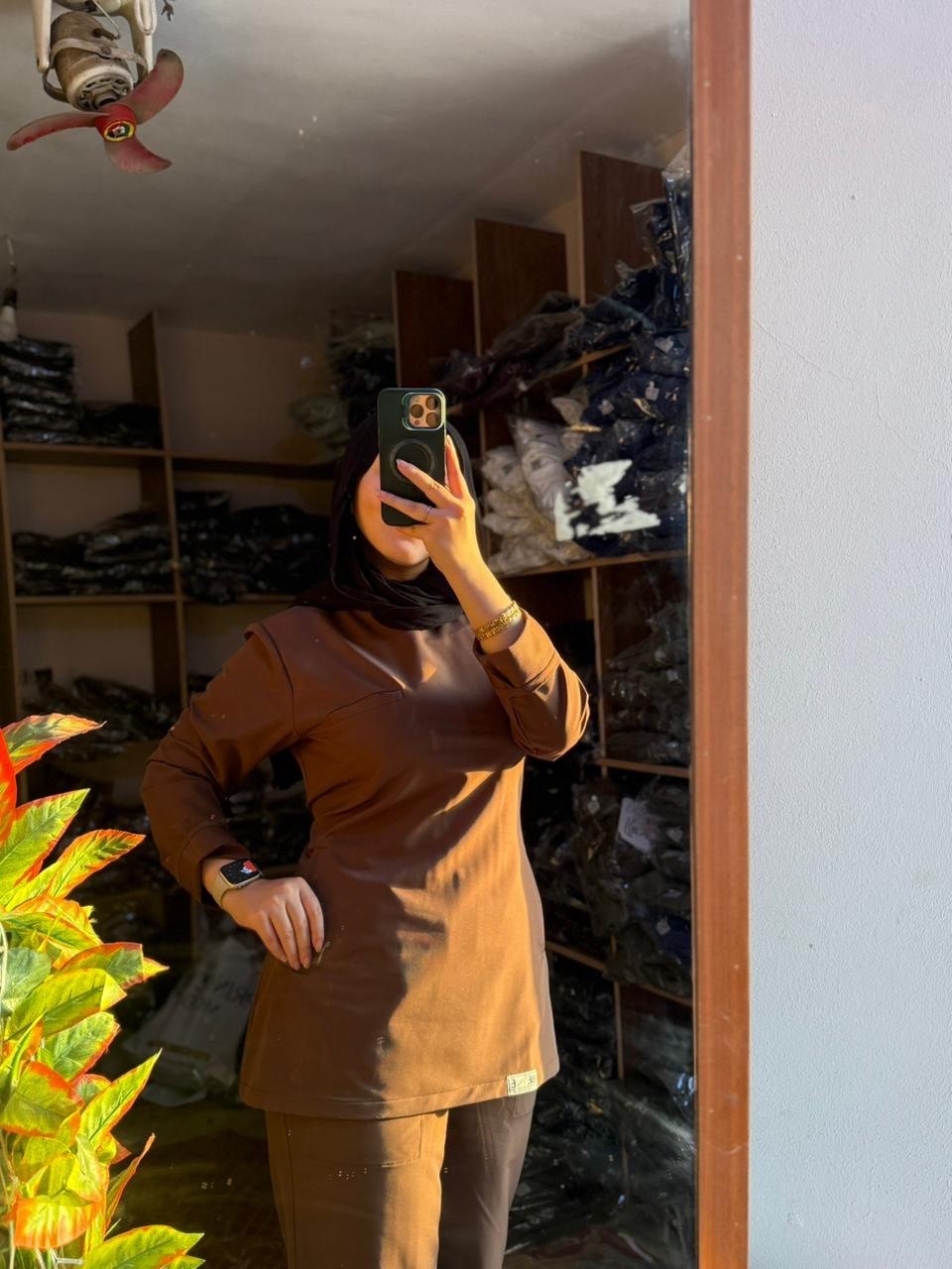 Back Ribbon In Brown