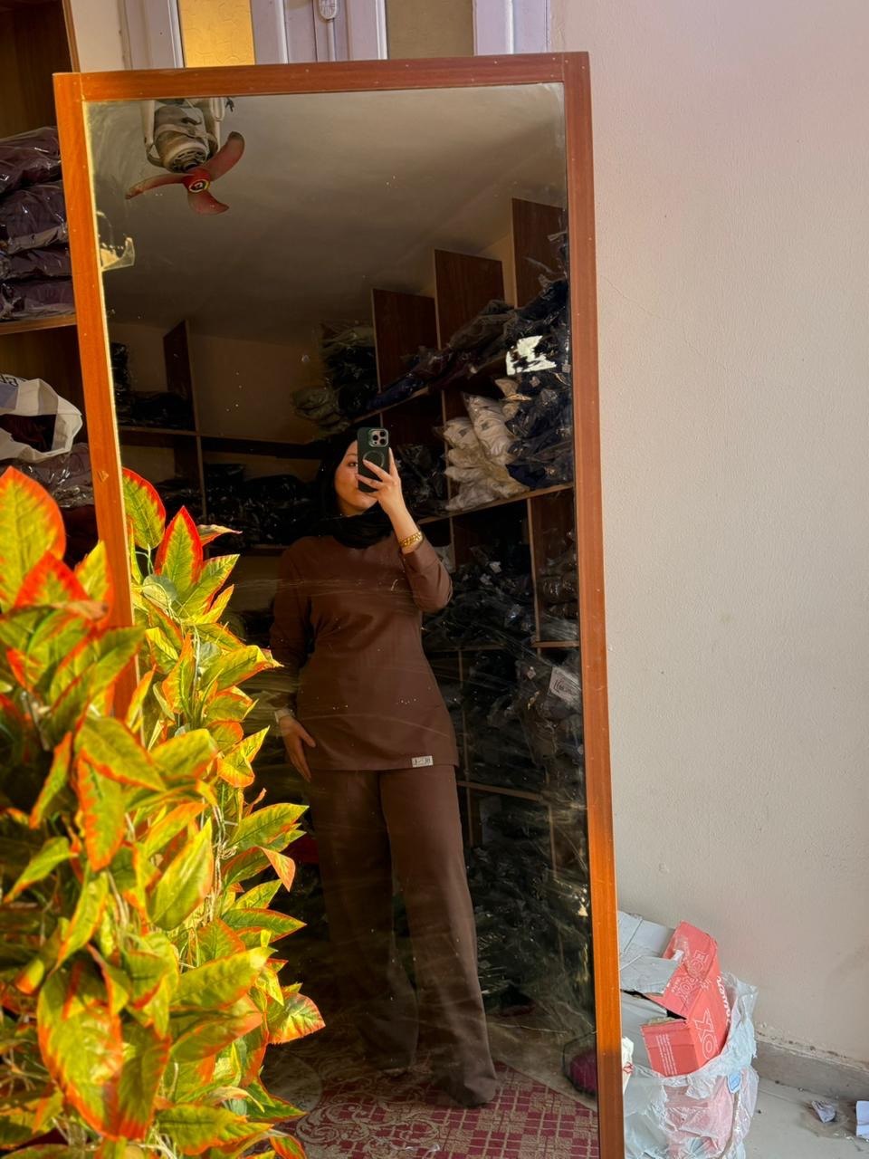 Back Ribbon In Brown