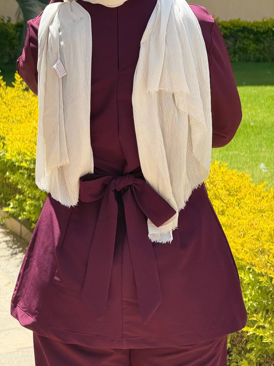 Back Ribbon In Burgendy