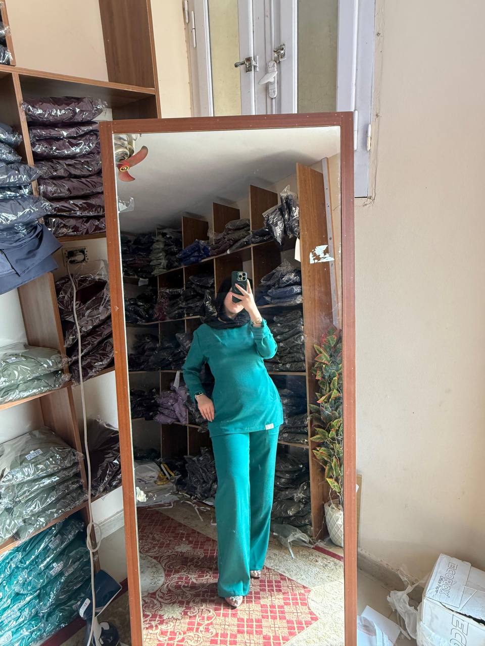 Back Ribbon In Green