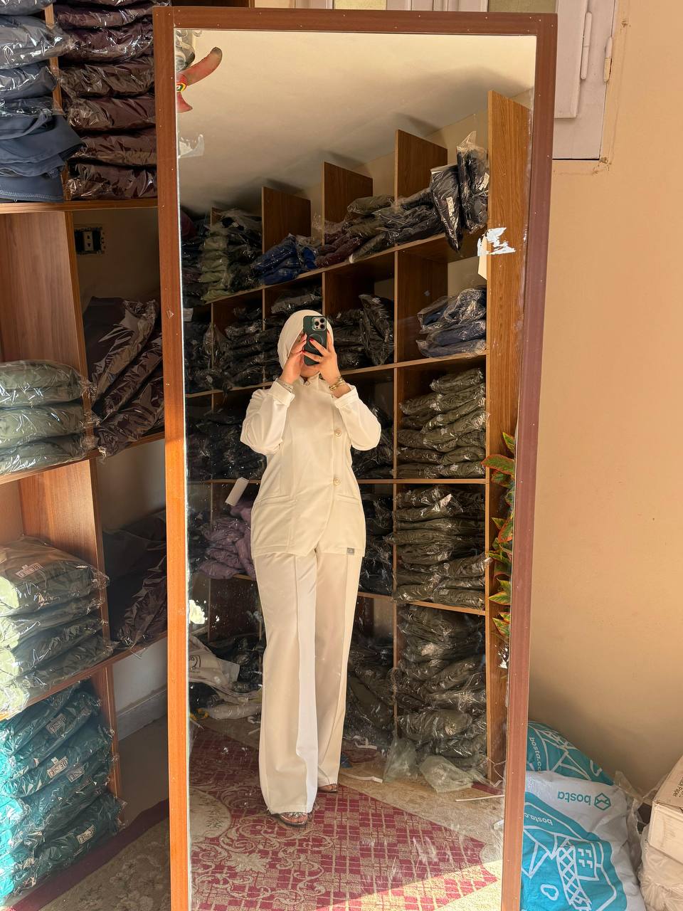 Suit In Off-White