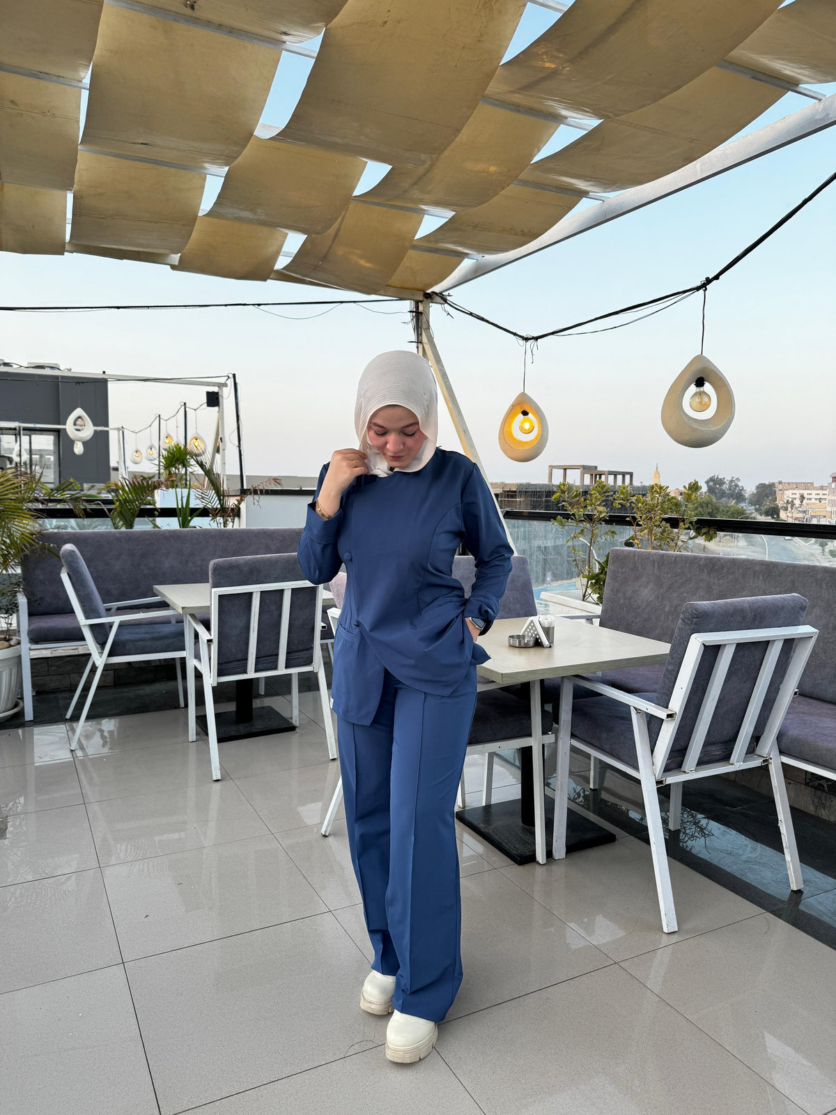 Suit scrub in Petroleum Navy