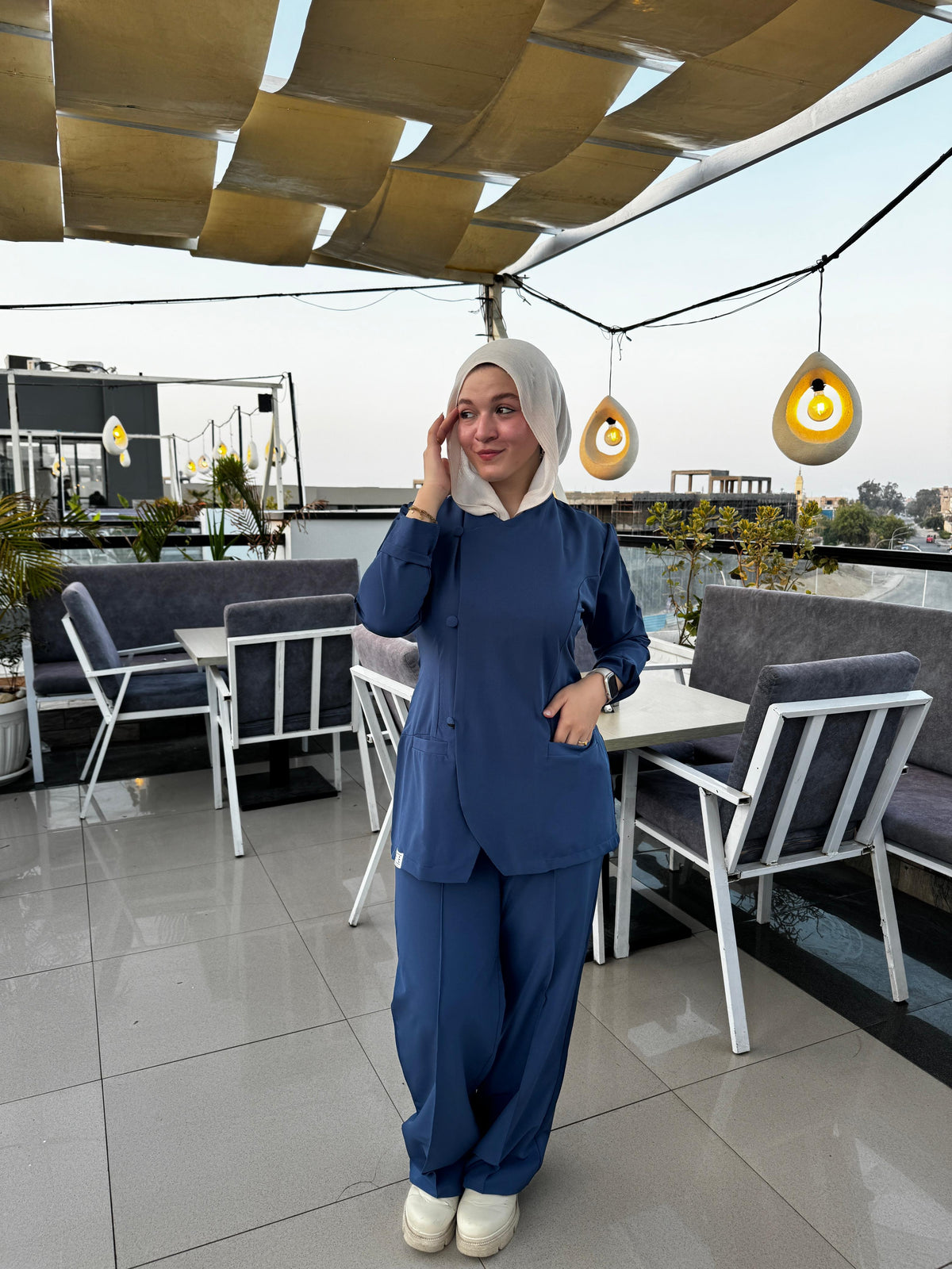 Suit scrub in Petroleum Navy