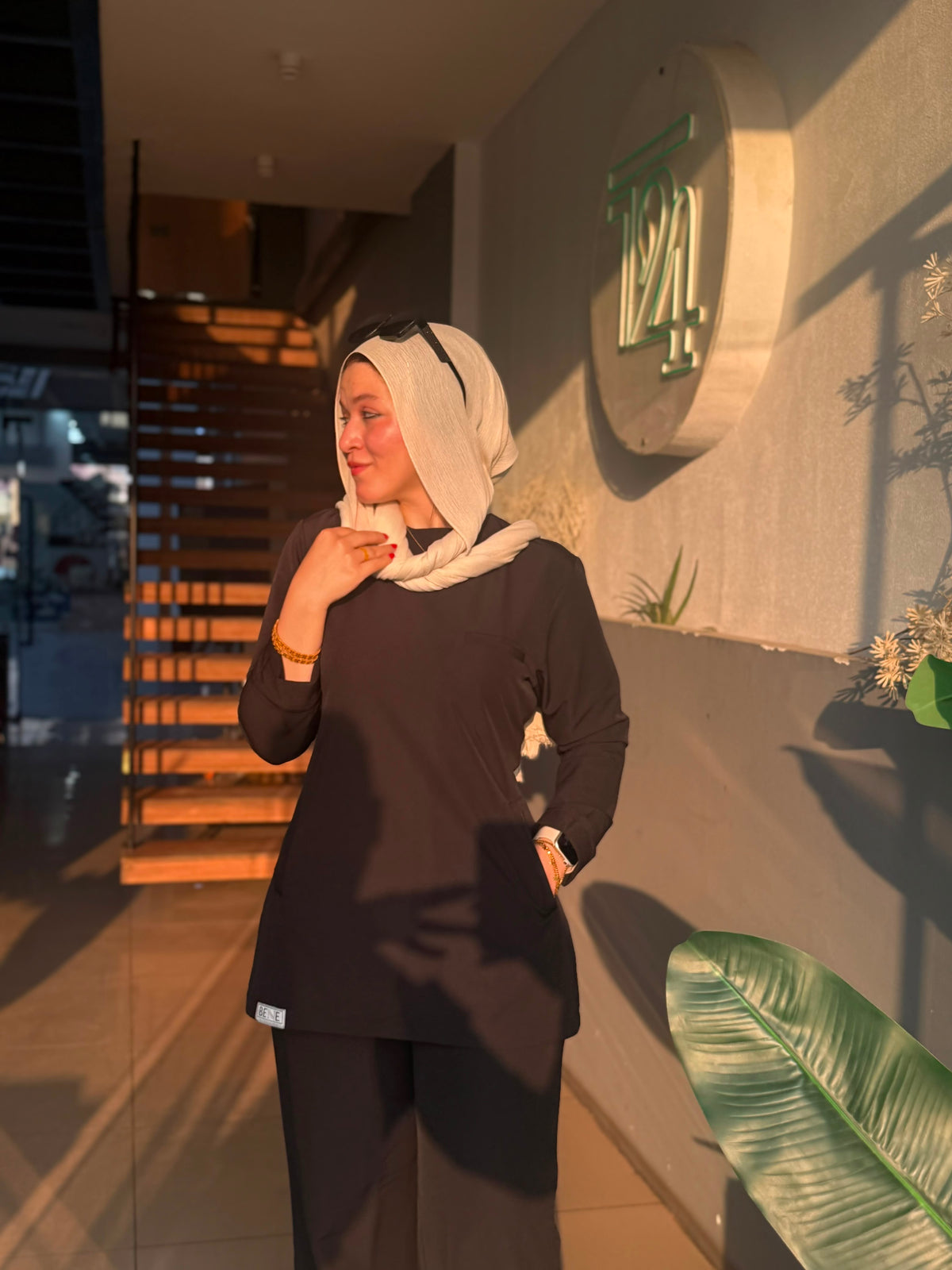 Back Ribbon In Black