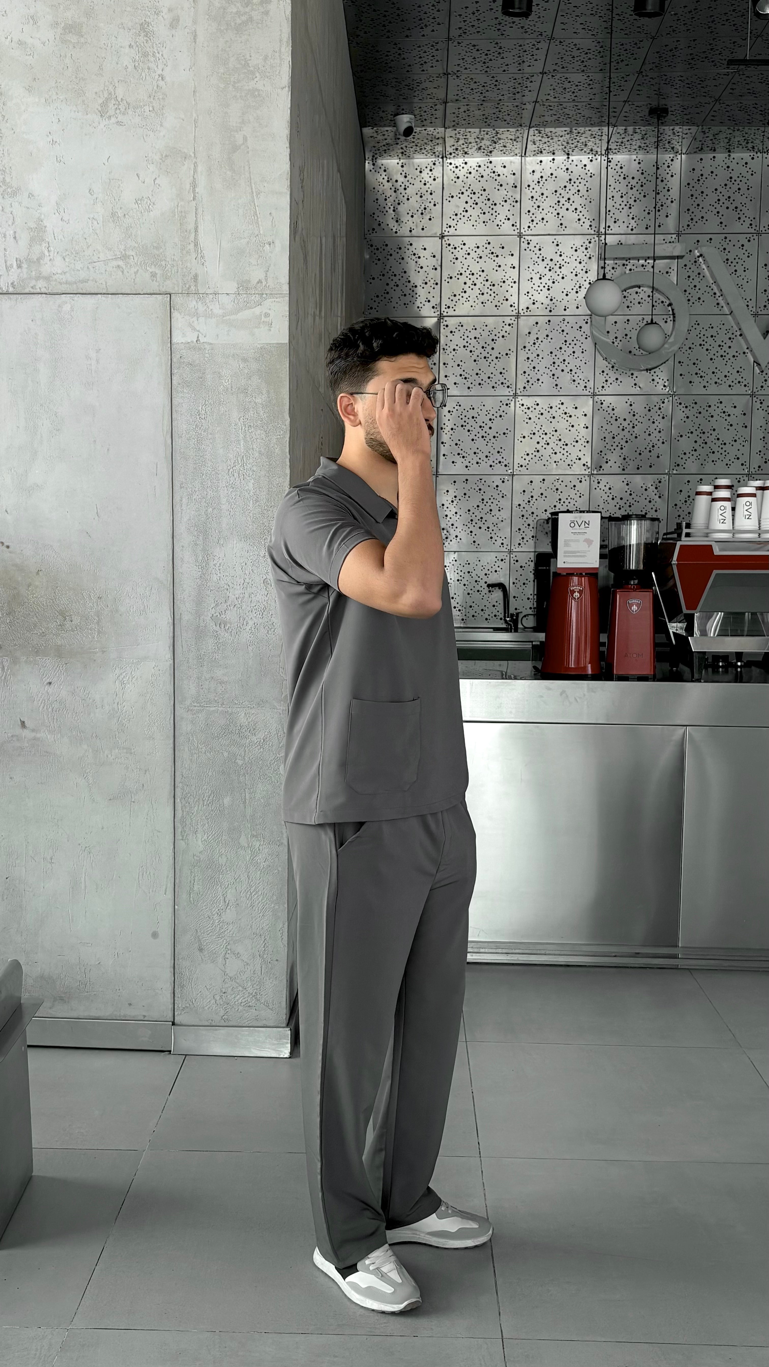 Classic Scrub In Gray