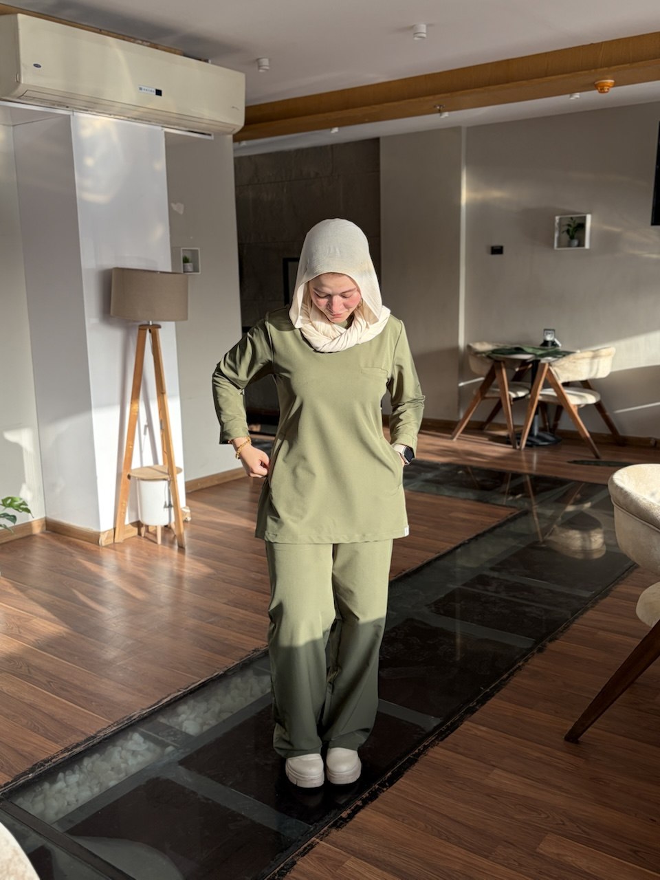 Back Ribbon In Olive